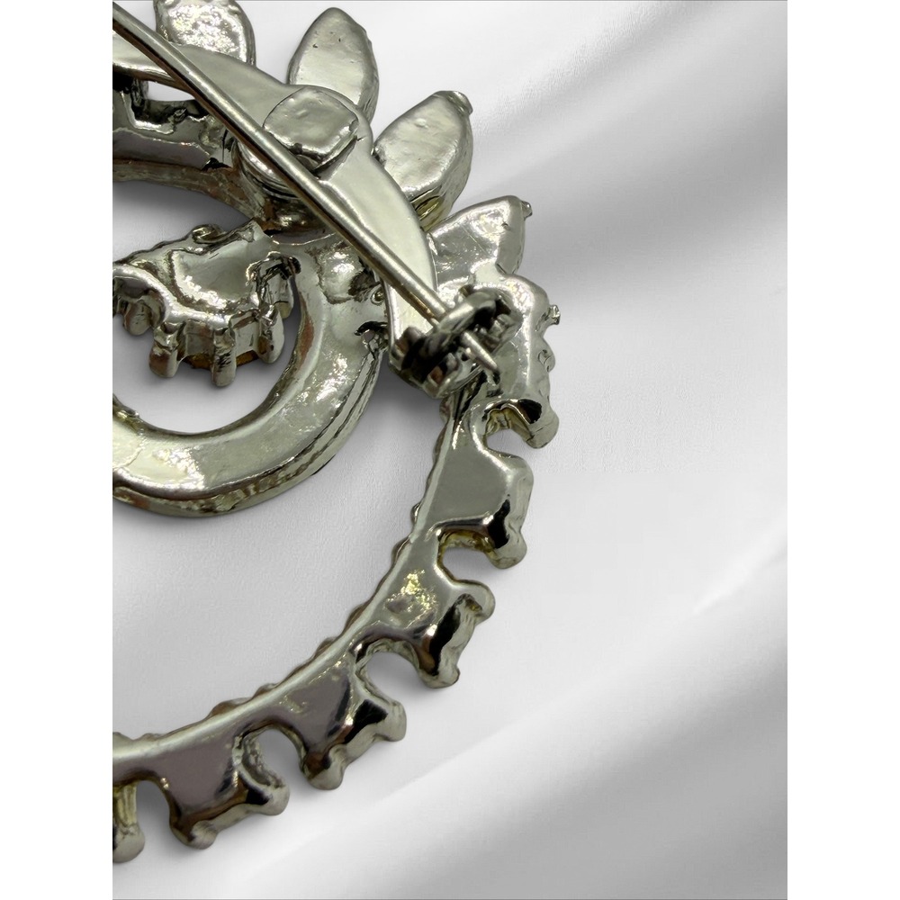 Vintage Silver Tone Spiral Rhinestone Brooch Champagne Swirl Pin Women Accessory - Picture 6 of 6